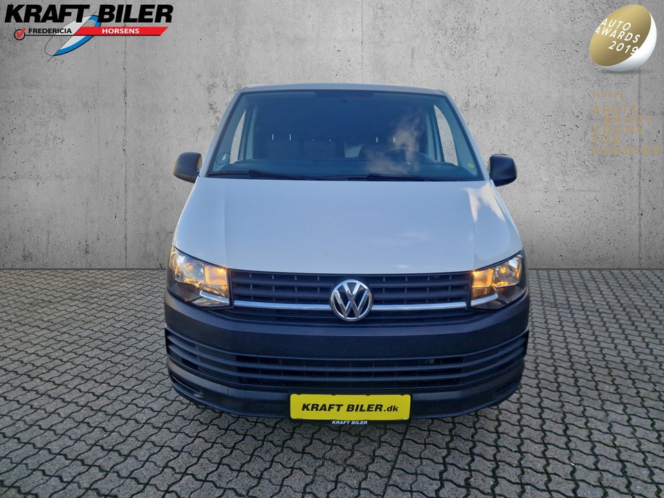 VW Transporter 2,0 TDi 114 Kassevogn kort BMT