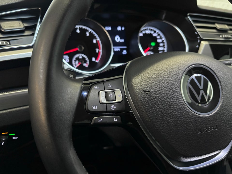 VW Touran 1,5 TSi 150 Comfortline DSG 7prs 5d