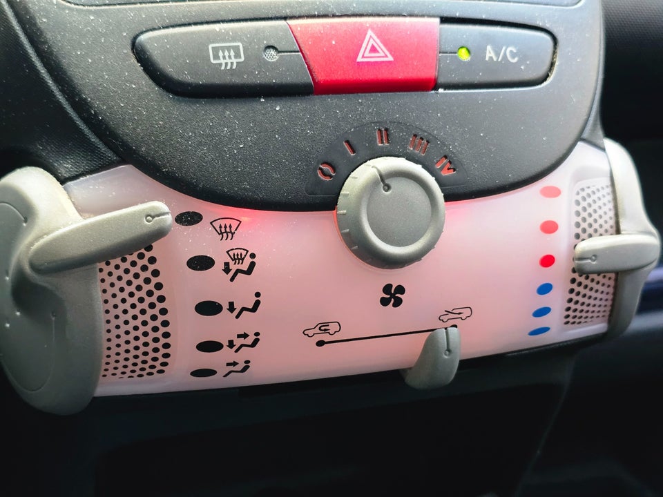 Peugeot 107 1,0 Cool 5d