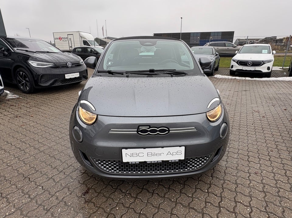 Fiat 500e 42 Icon Cabrio 2d