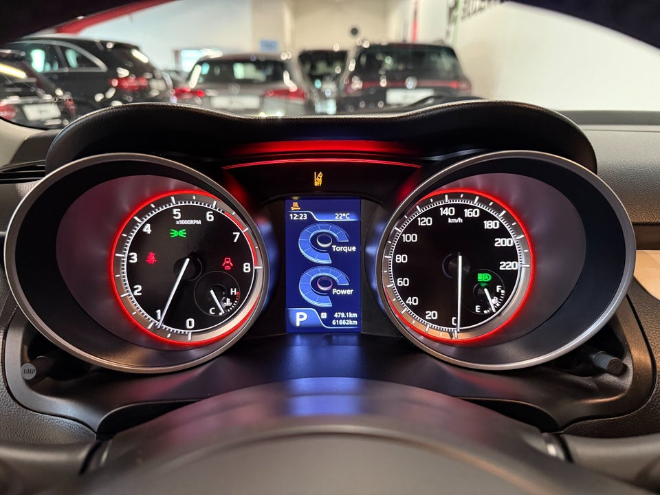 Suzuki Swift 1,2 Dualjet Exclusive CVT 5d