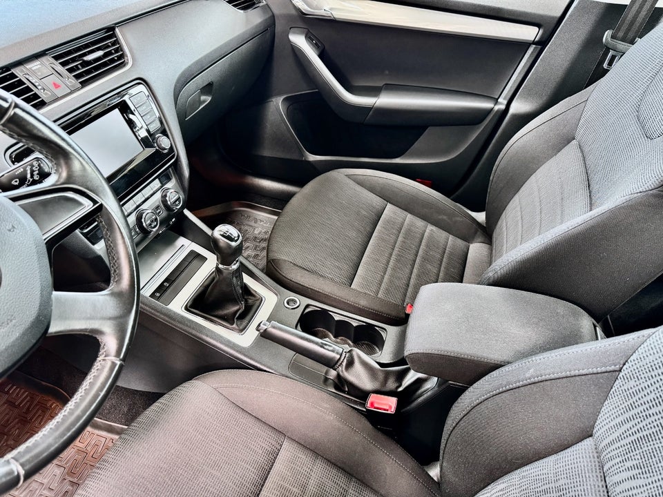 Skoda Octavia 1,4 TSi 140 Active 5d