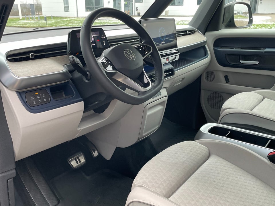 VW ID.Buzz 77 Style SWB 5d