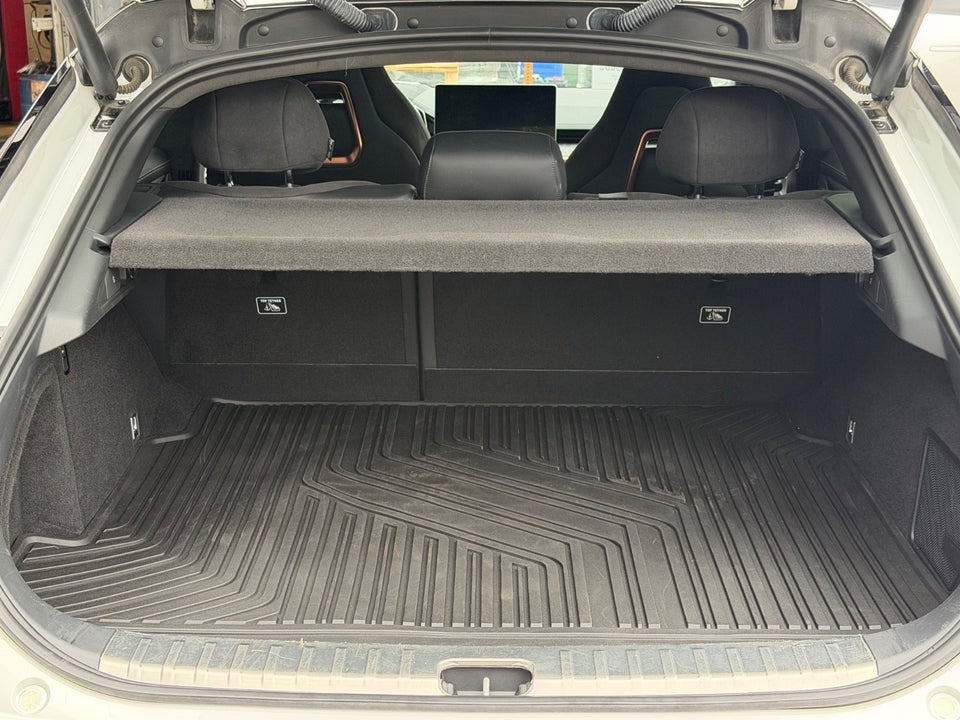 Zeekr 001 Performance AWD 5d
