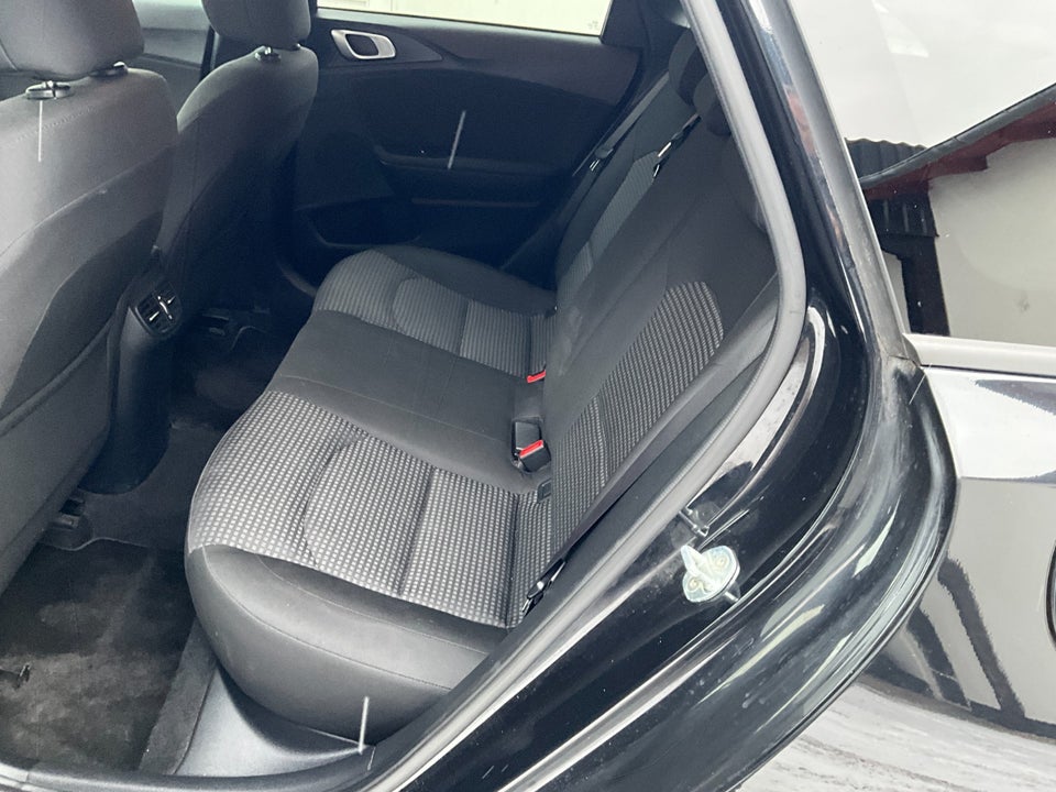 Kia Ceed 1,0 T-GDi Prestige SW 5d