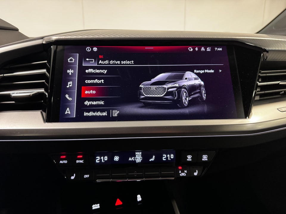 Audi Q4 e-tron 40 Sportback 5d