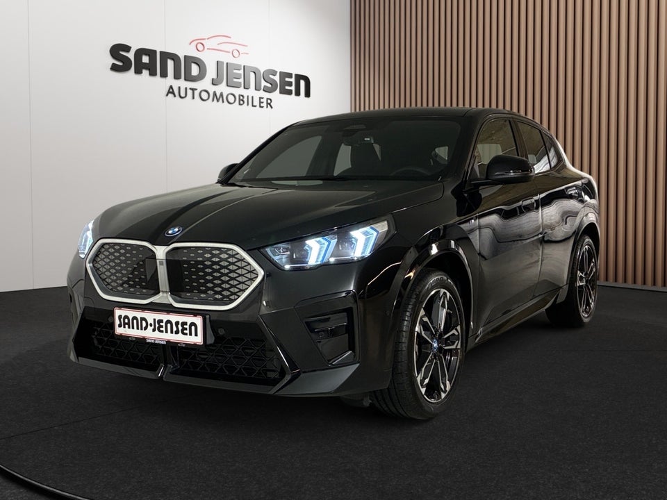 BMW iX2 eDrive20 M-Sport Premium 5d