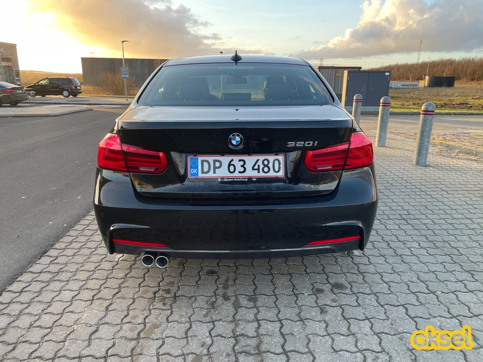 BMW 320i 2,0 M-Sport aut. 4d