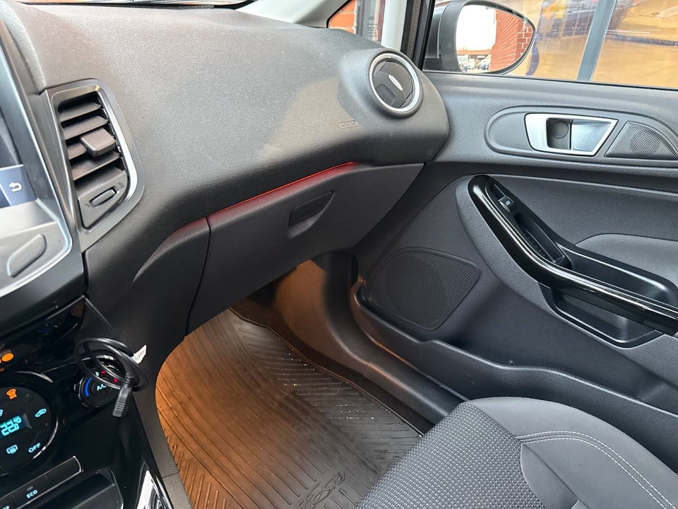 Ford Fiesta 1,0 SCTi 125 Titanium Fun 5d