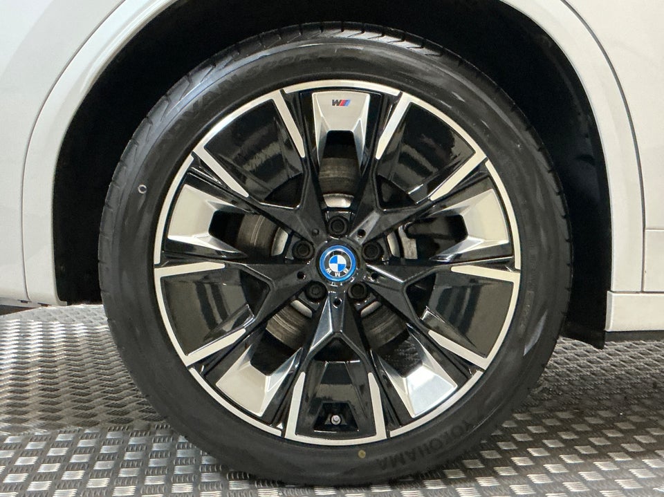 BMW iX3 Charged Plus M-Sport 5d