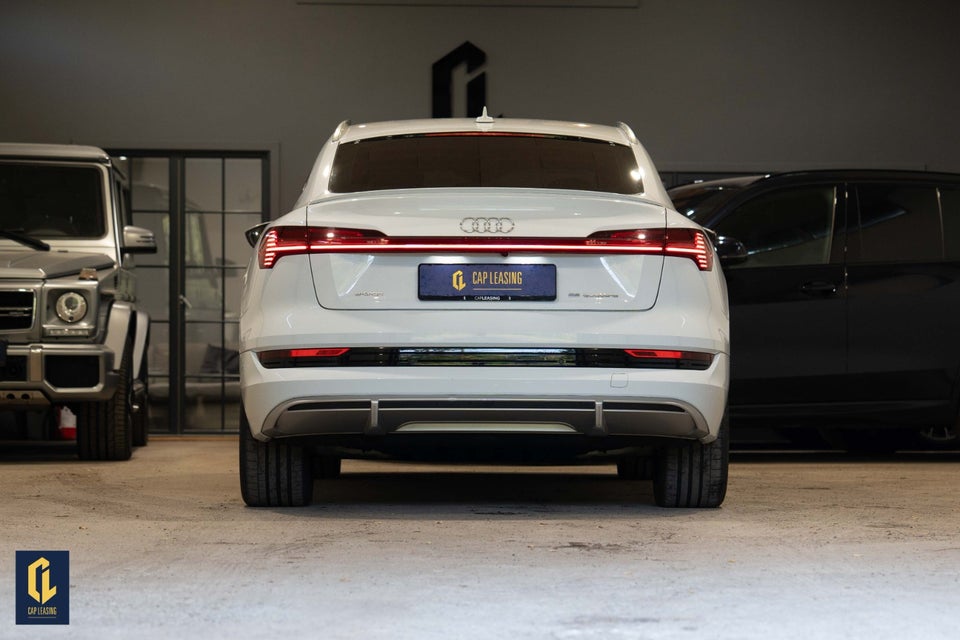 Audi e-tron 55 S-line Sportback quattro 5d