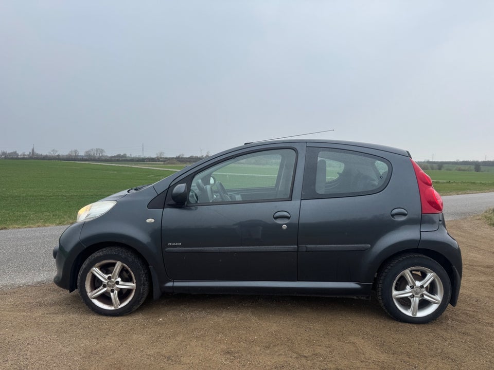 Peugeot 107 1,0 Trendy 5d