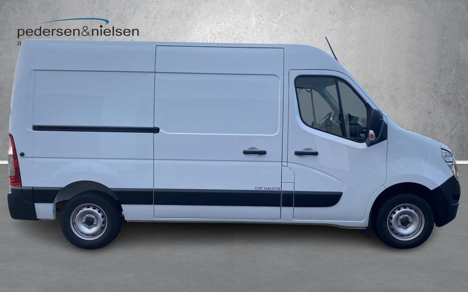 Nissan Interstar 2,3 dCi 150 L2H2 N-Connecta Van