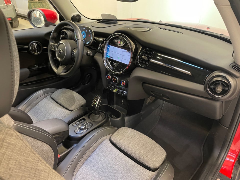 MINI Cooper SE Classic Trim 3d