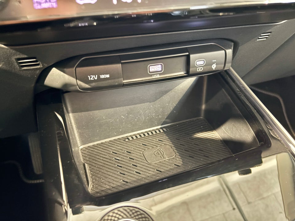 Kia Niro 64 EV Inspire 5d