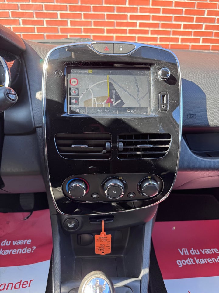 Renault Clio IV 0,9 TCe 90 Dynamique Sport Tourer 5d