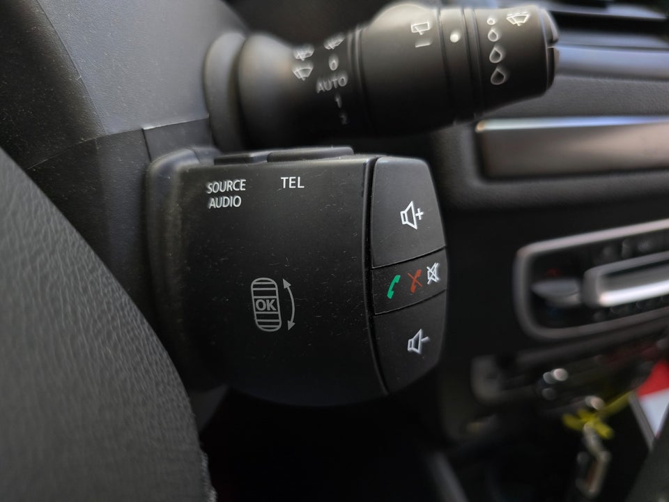 Renault Megane III 1,6 110 Expression Sport Tourer 5d