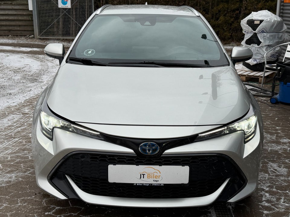 Toyota Corolla 1,8 Hybrid Active Smart Touring Sports MDS 5d