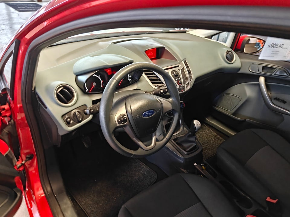 Ford Fiesta 1,25 60 Ambiente 3d
