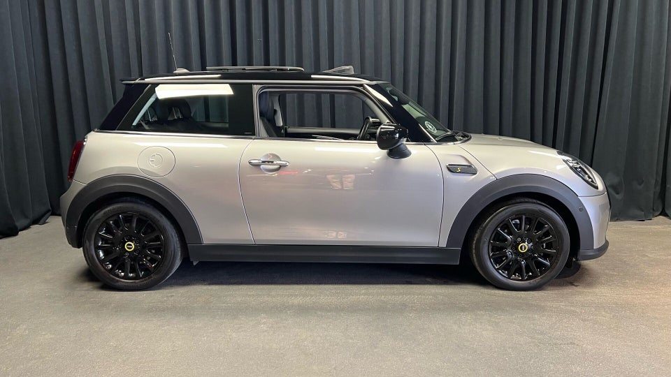MINI Cooper SE Edition Premium Plus 3d