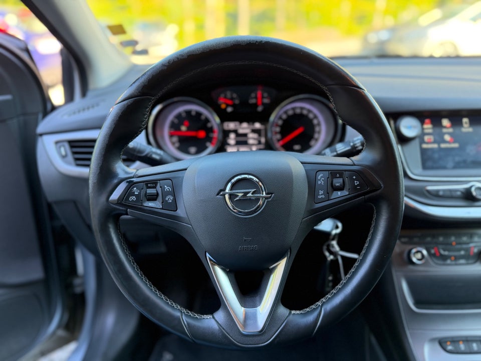 Opel Astra 1,0 T 105 Enjoy 5d
