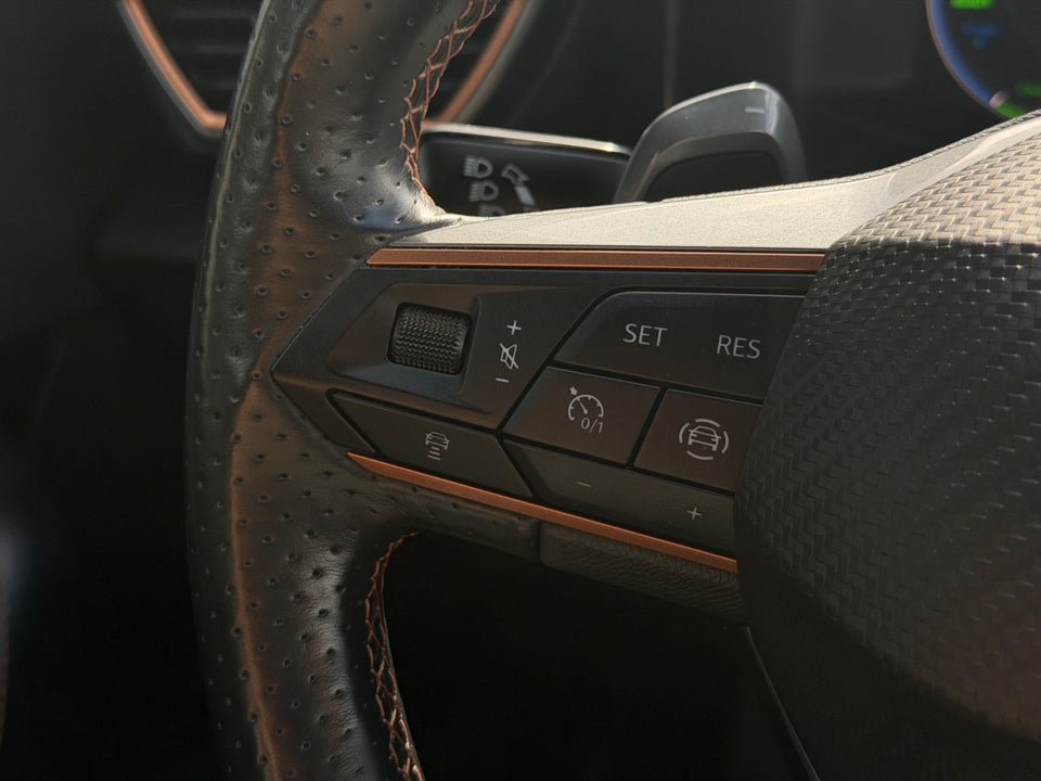 Cupra Formentor 1,4 eHybrid DSG 5d