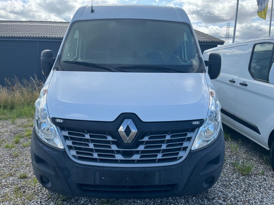 Renault Master III T35 2,3 dCi 165 L3H2 Kassevogn RWD
