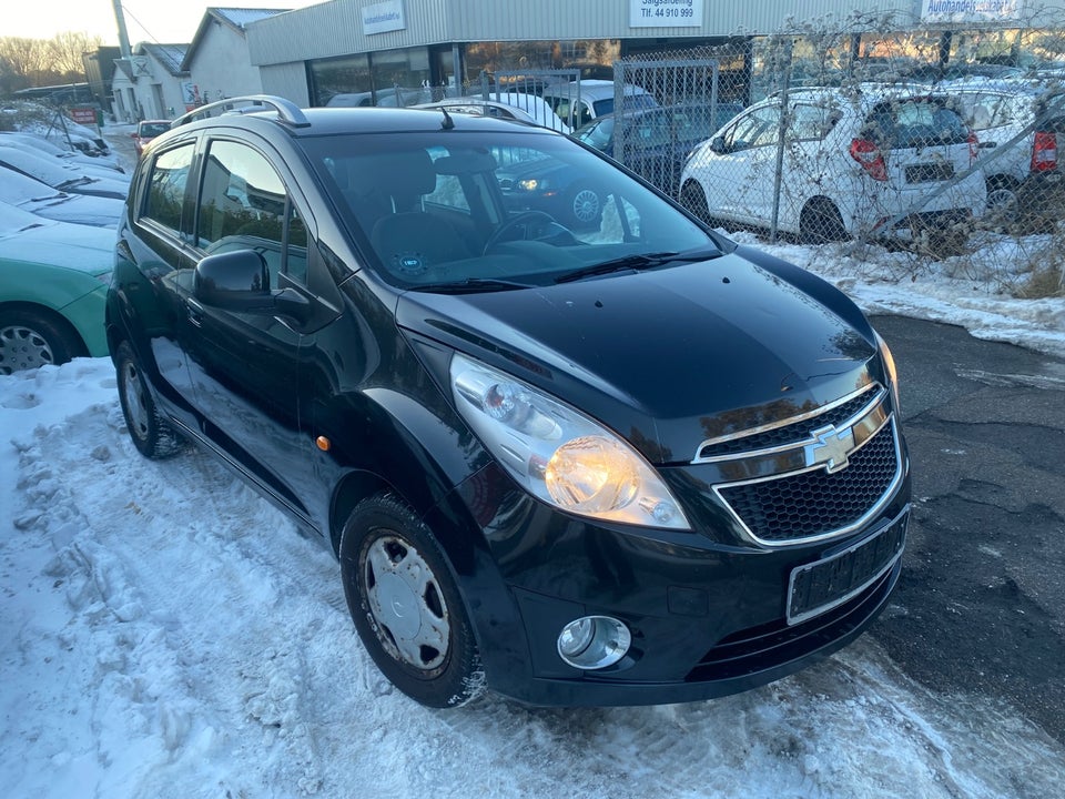 Chevrolet Spark 1,0 LS 5d