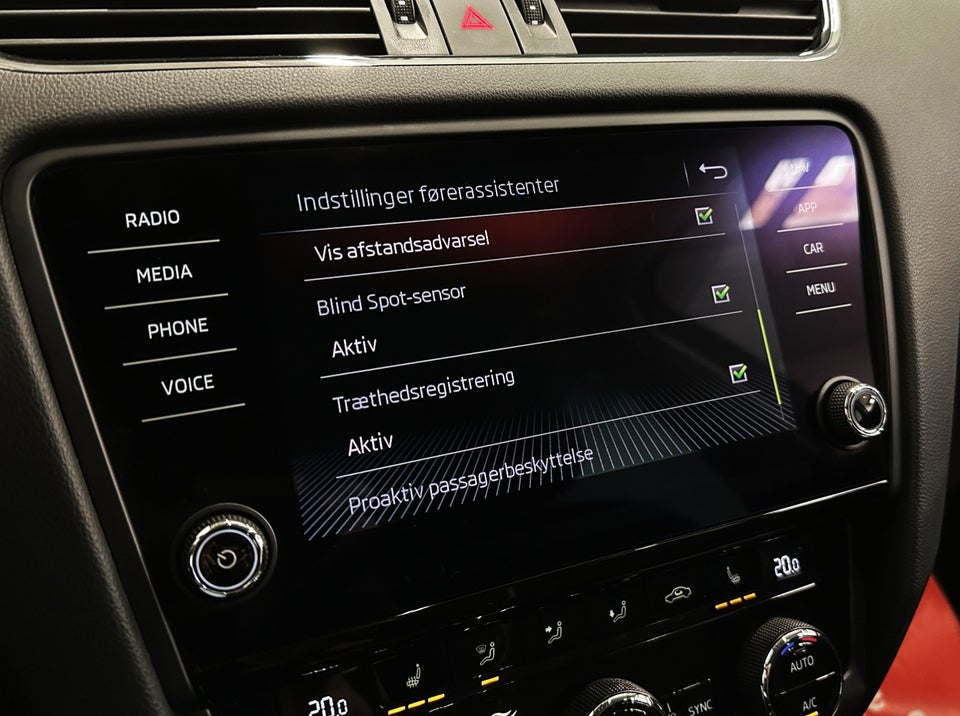 Skoda Octavia 2,0 TDi 150 Style Combi DSG 5d