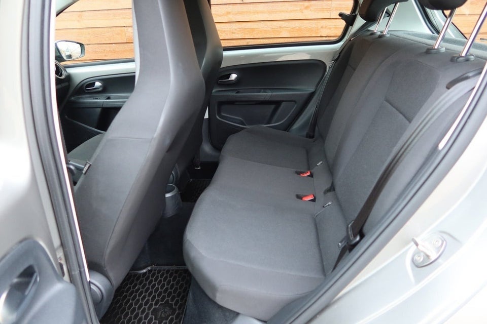 VW Up! 1,0 MPi 60 Move Up! ASG BMT 5d