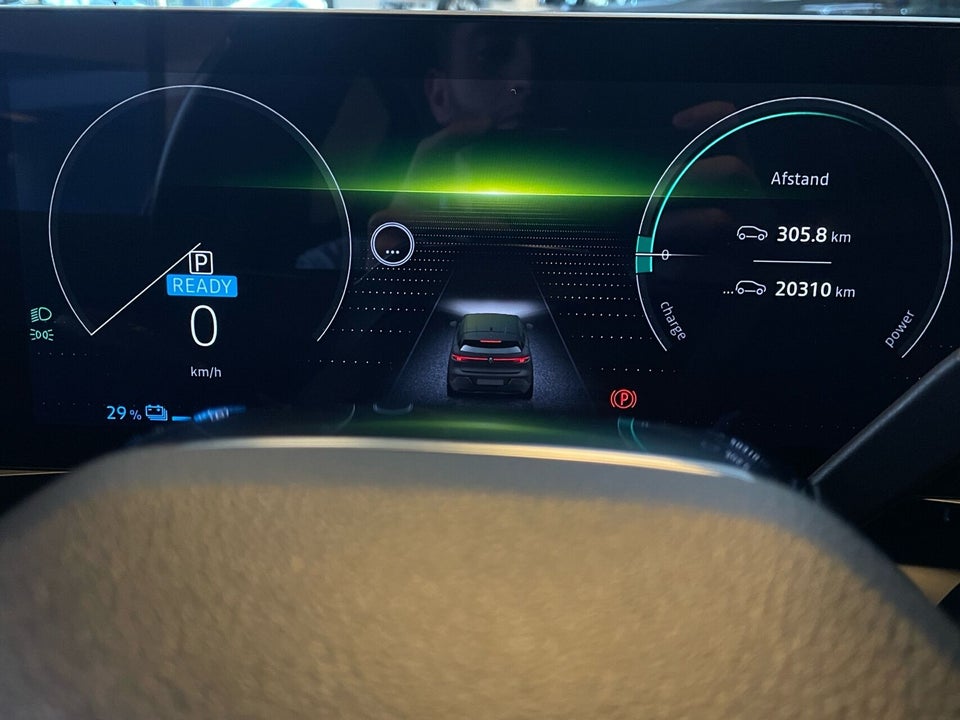 Renault Megane E-Tech 40 Equilibre 5d