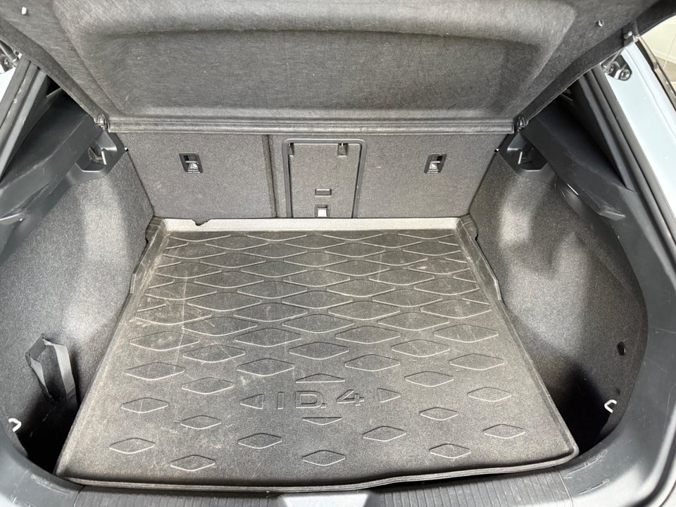 VW ID.4 77 Pro 5d