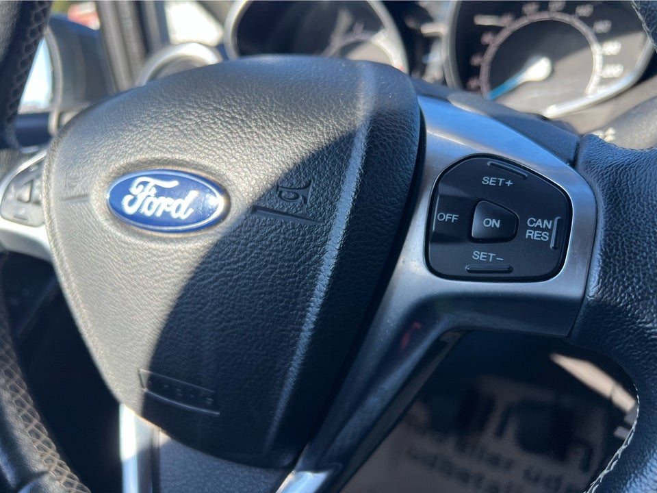 Ford Fiesta 1,0 EcoBoost Titanium 5d