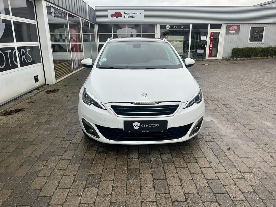 Peugeot 308 1,2 e-THP 130 Allure SW EAT6 5d