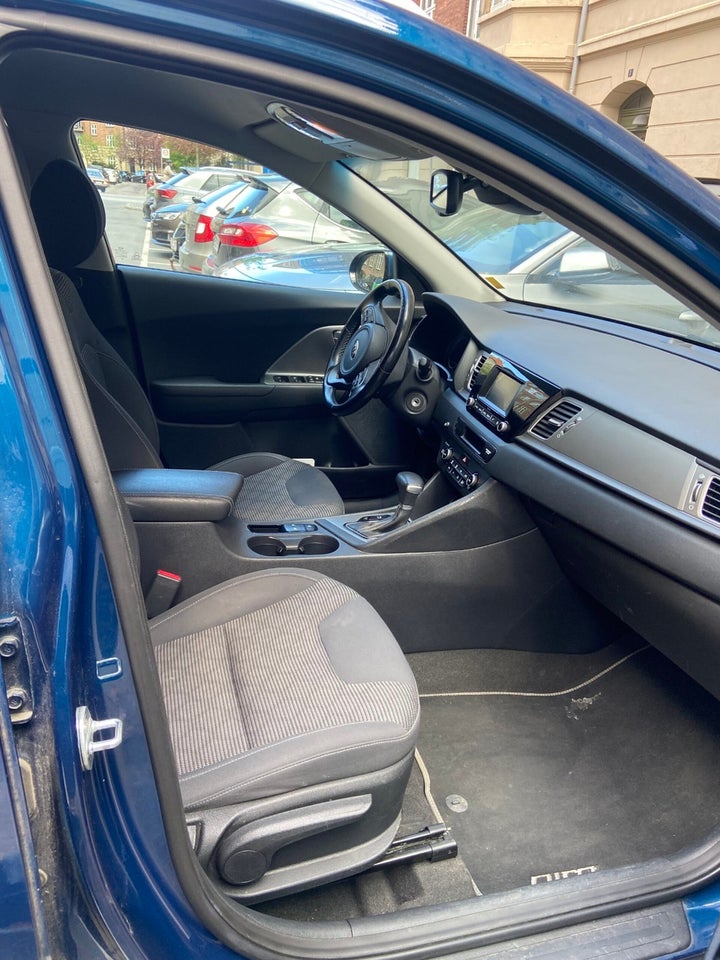 Kia Niro 1,6 HEV Comfort DCT 5d
