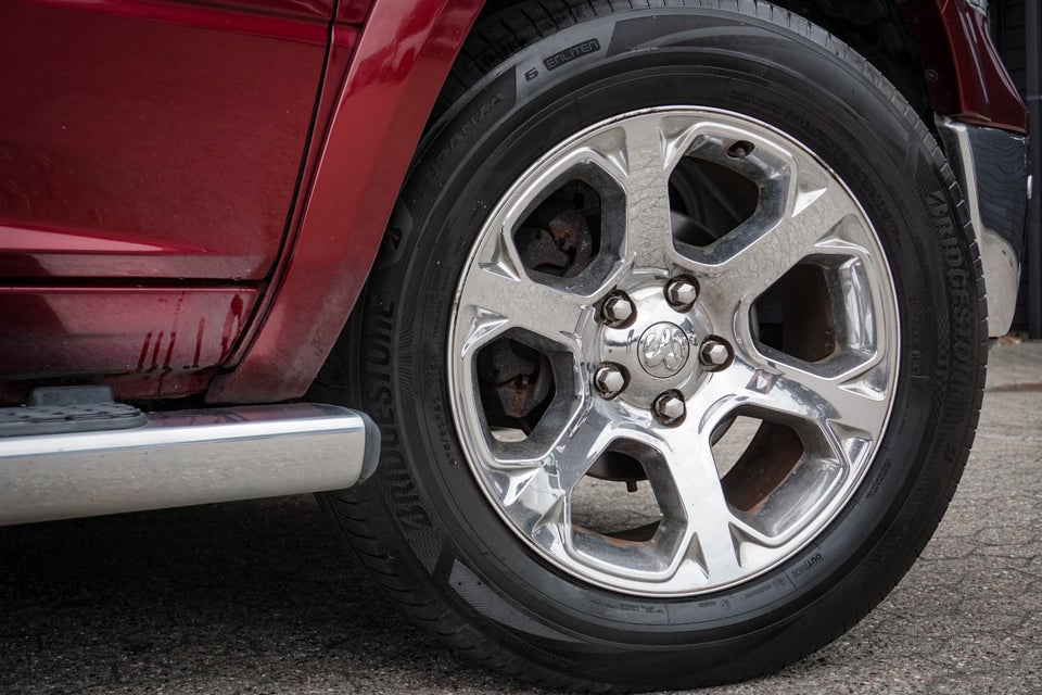 Dodge RAM 1500 5,7 V8 Laramie Crew Cab aut. 4x4 4d