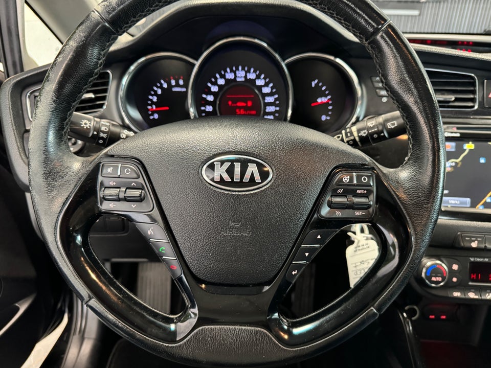 Kia Ceed 1,6 CRDi 128 World Cup SW 5d