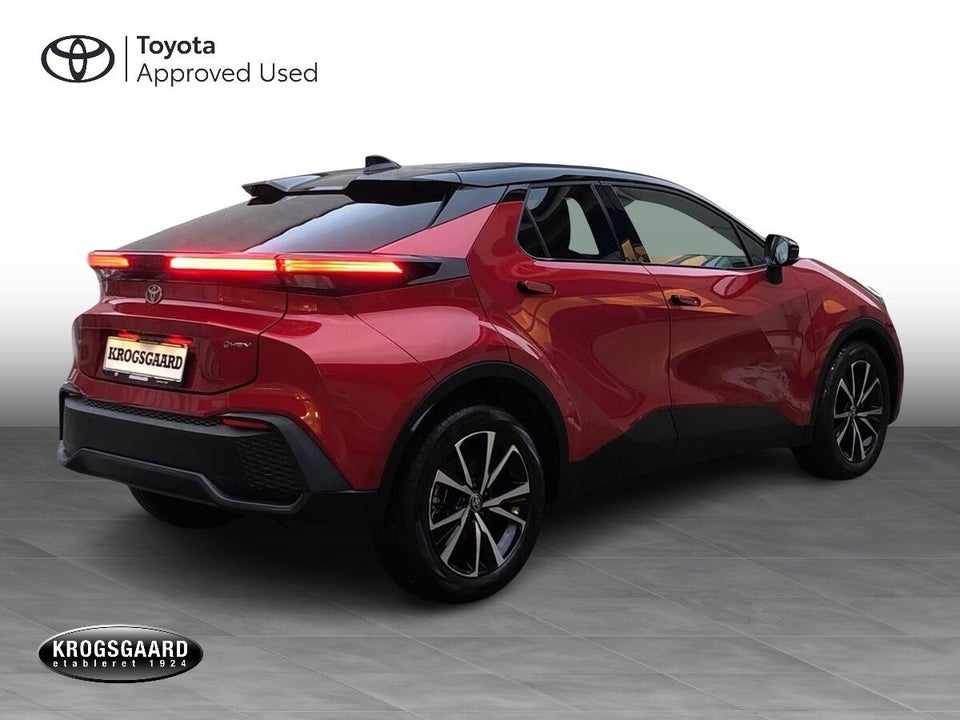Toyota C-HR 1,8 Hybrid Style 5d
