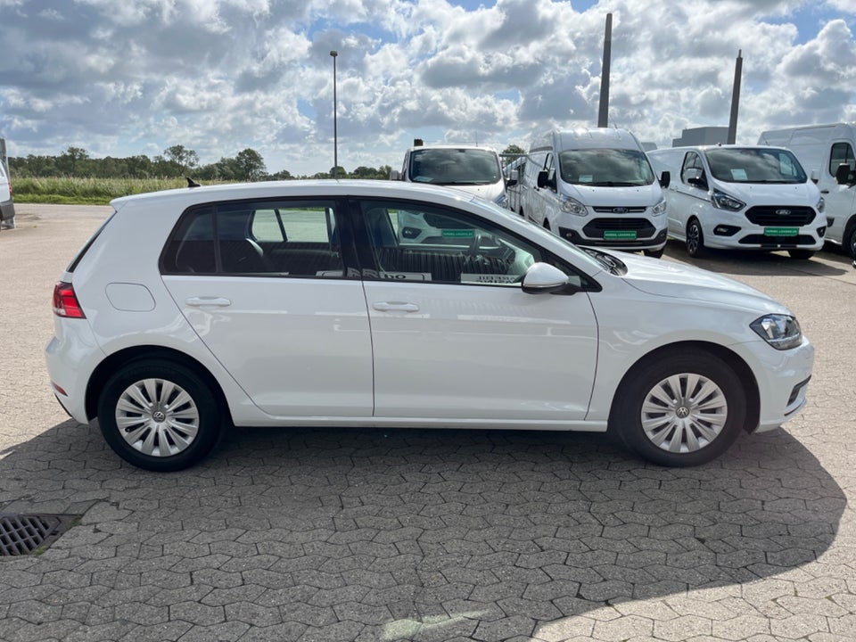 VW Golf VII 1,0 TSi 85 Trendline Van 5d