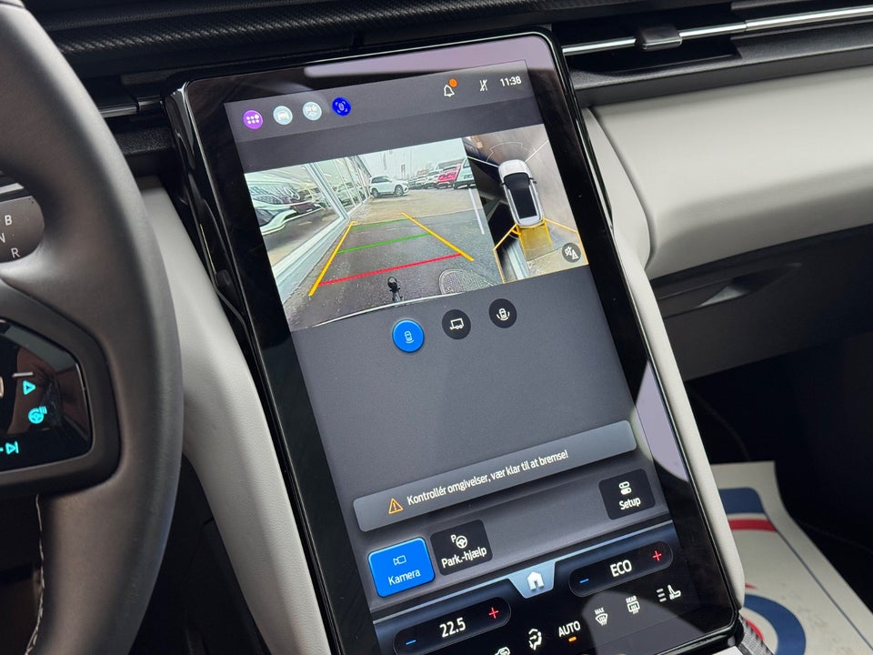 Ford Explorer 79 Premium Extended Range AWD 5d