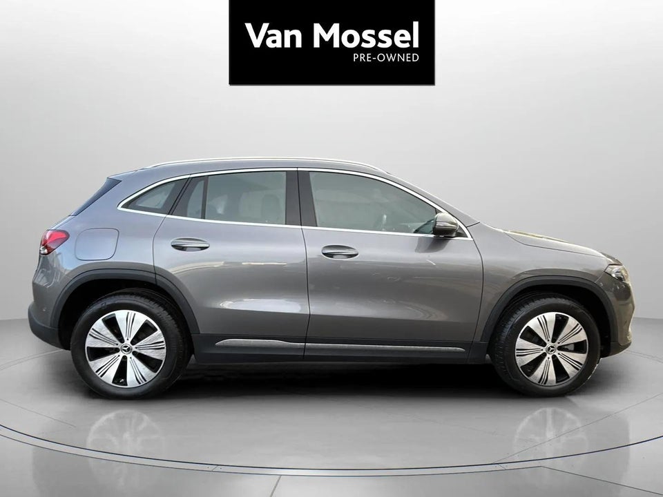 Mercedes EQA250 Progressive 5d