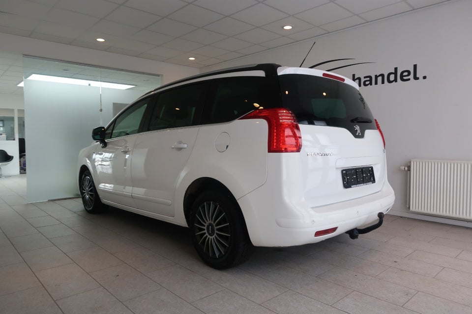 Peugeot 5008 2,0 HDi 150 Style 7prs 5d