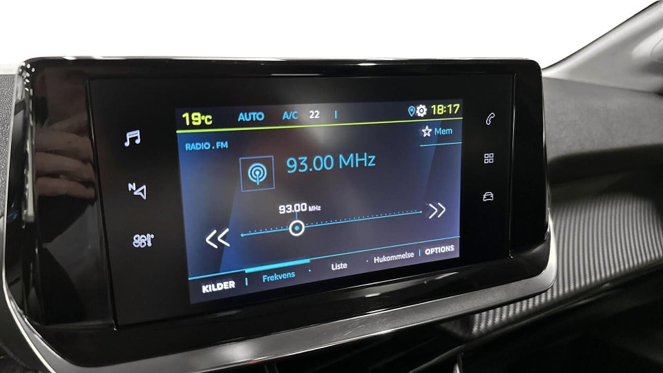 Peugeot e-208 50 Active 5d