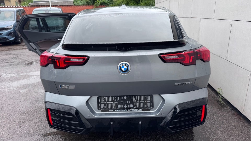 BMW iX2 eDrive20 Fully Charged M-Sport 5d