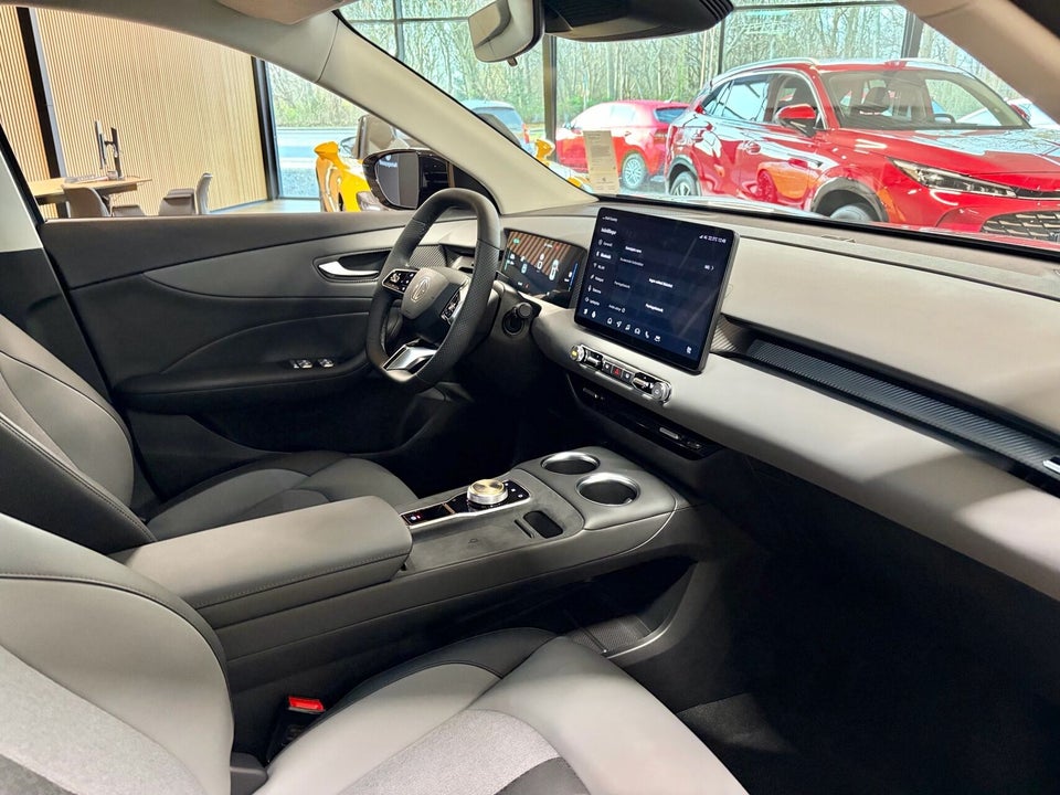 MG MGS5 64 Luxury 5d