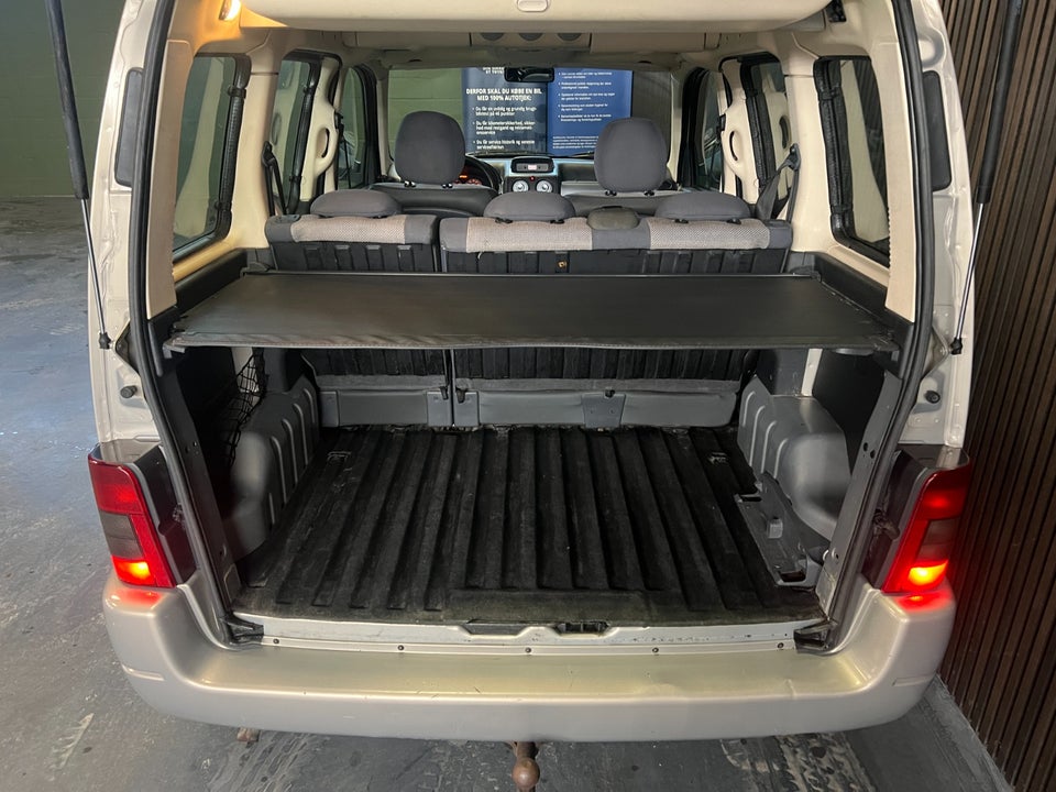 Citroën Berlingo 1,6i 16V Family 5d