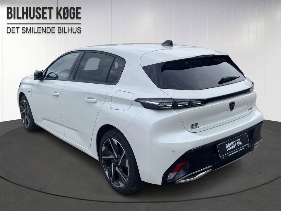 Peugeot 308 1,6 Hybrid First Selection+ EAT8 5d