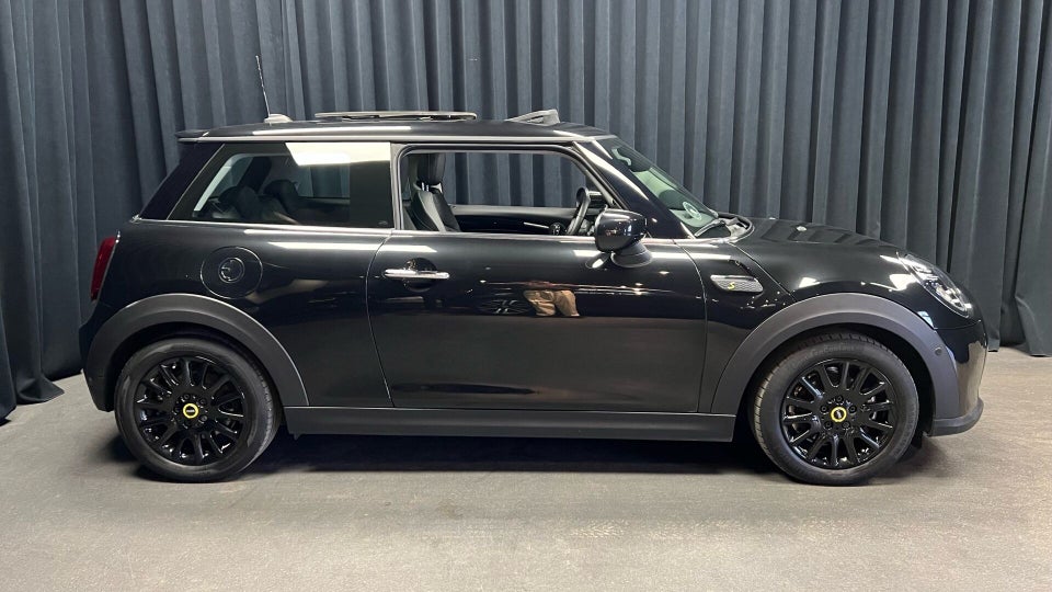 MINI Cooper SE Edition Premium Plus 3d