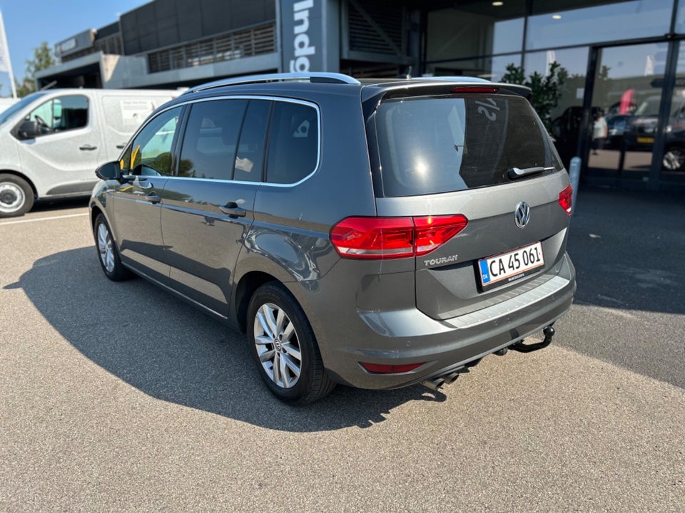 VW Touran 1,4 TSi 150 Highline DSG 7prs 5d