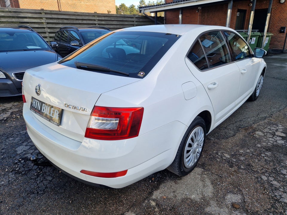 Skoda Octavia 1,4 TSi 140 Elegance DSG 5d